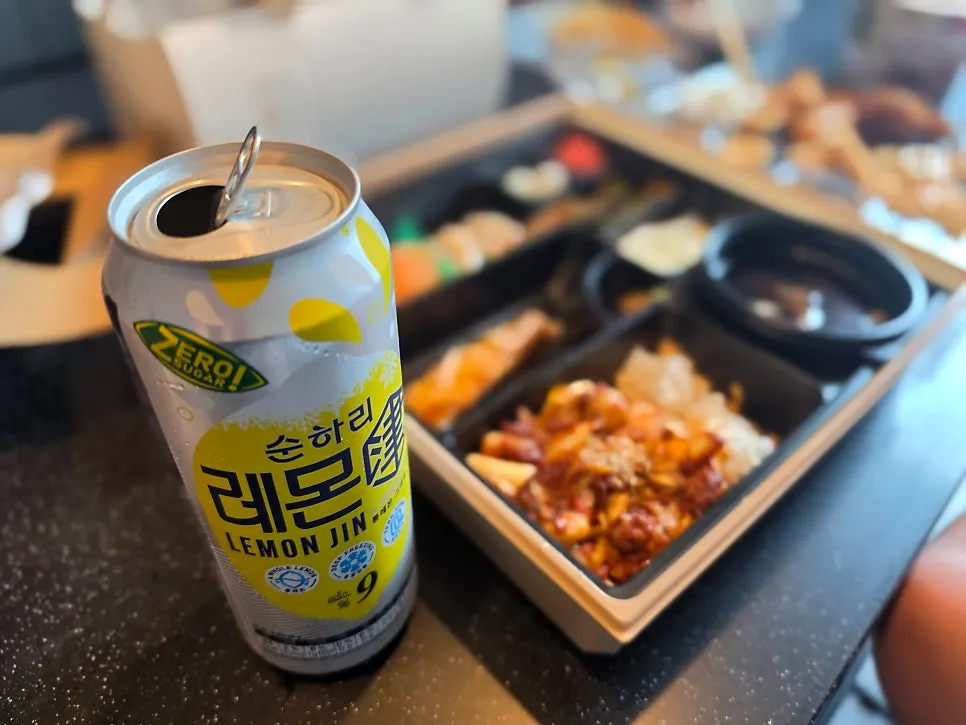 Pork cutlet lunchbox with sauce set