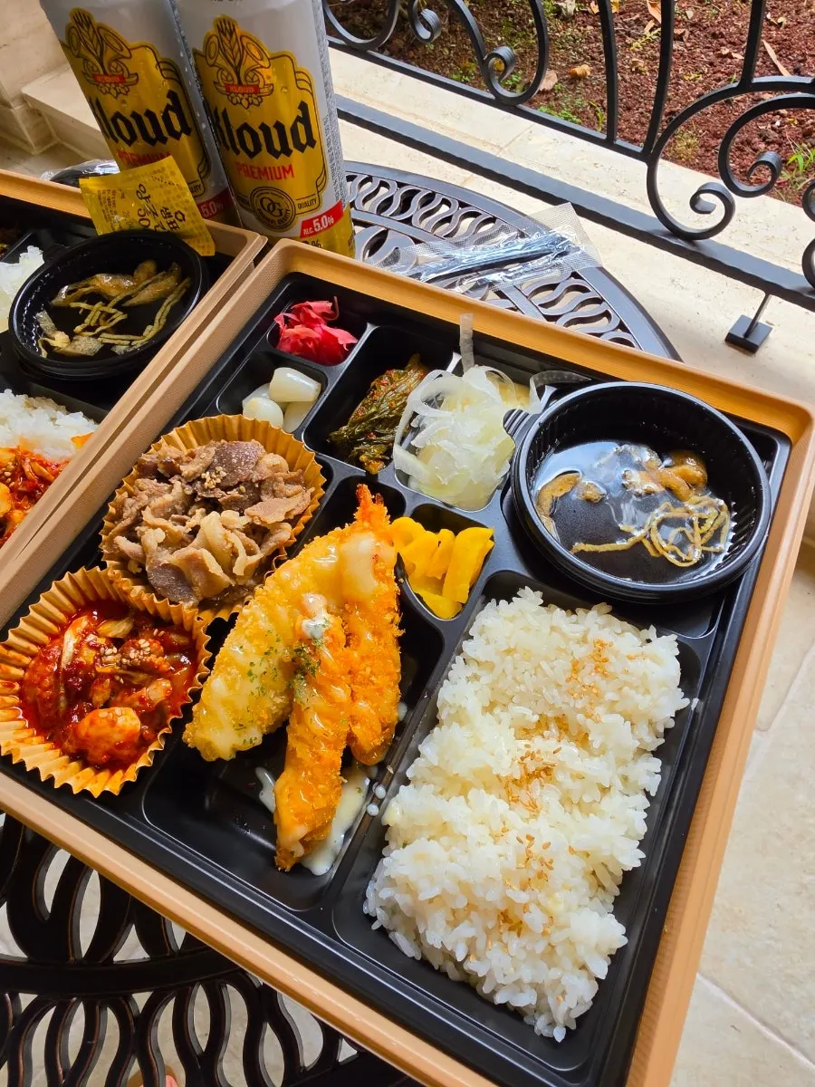 Jungmun box with bulgogi