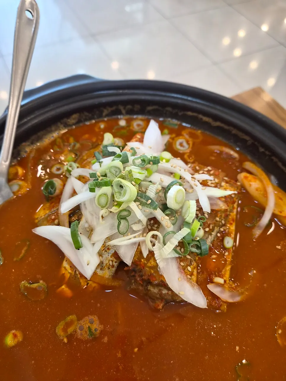 A pot of braised hairtail served in the morning
