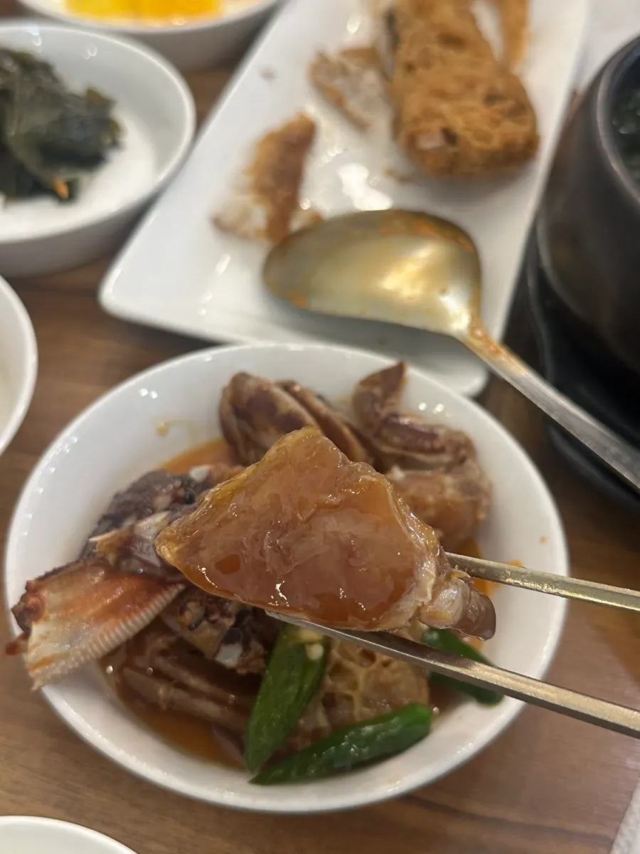 Close-up of clean, light grilled tilefish flesh
