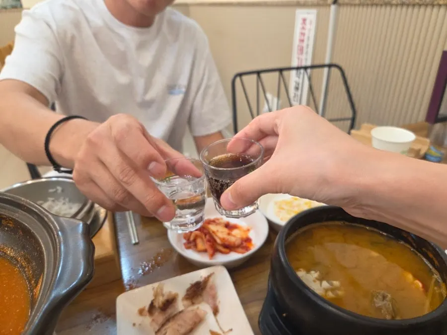 숭늉에 올린 옥돔구이 살