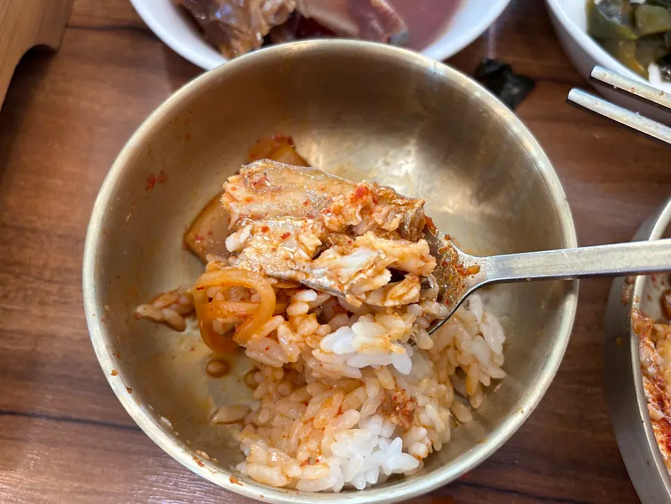 Flesh of the braised hairtail with over 6 pieces