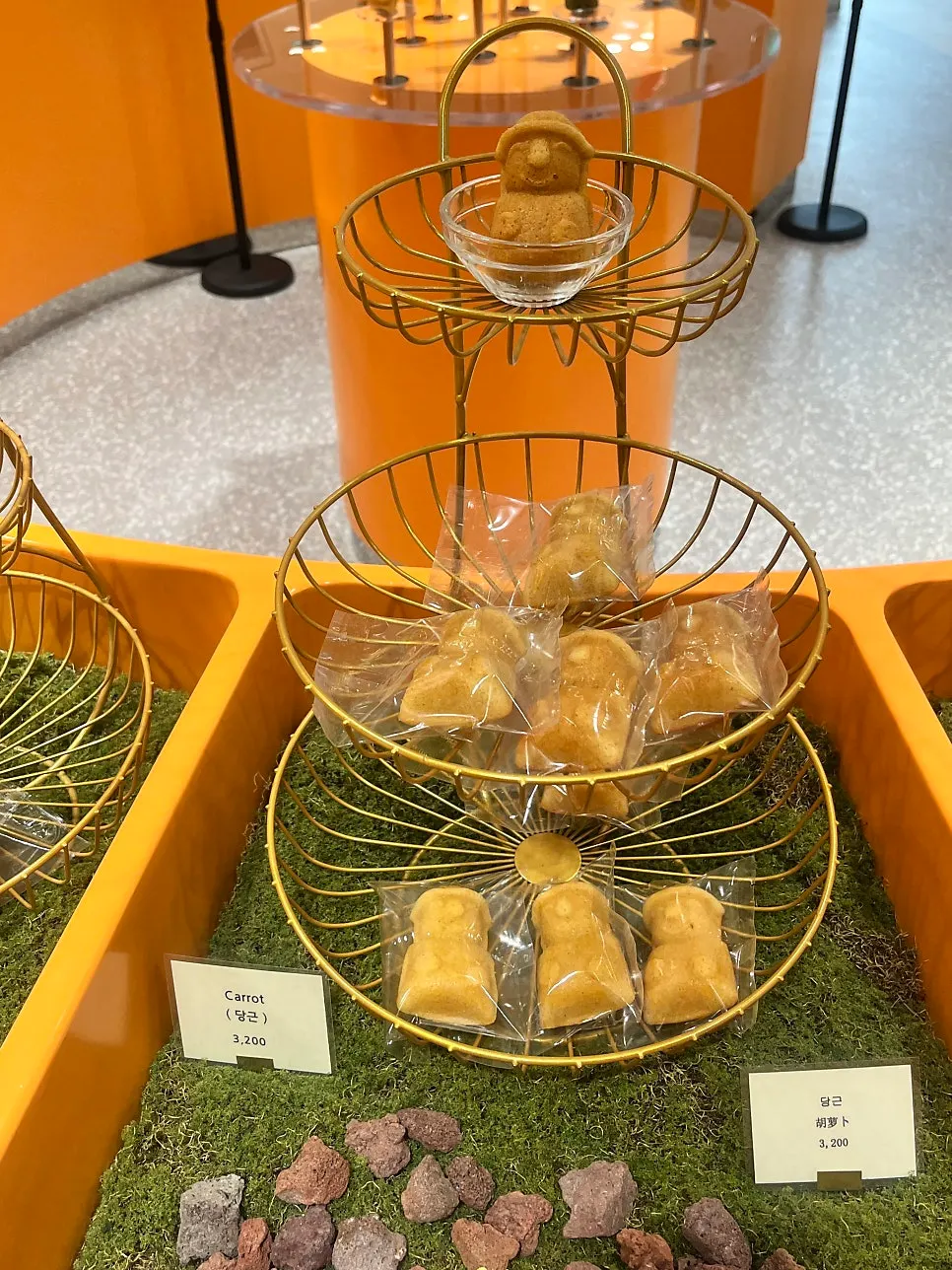 Carrot-flavored dol hareubang madeleine