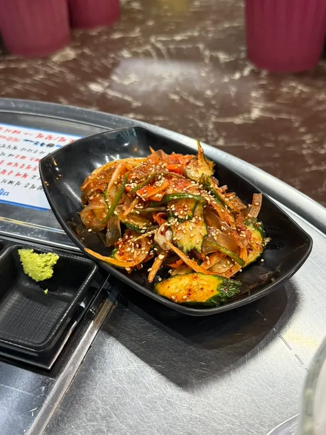 흑돼지 곁들임 기본찬 구성