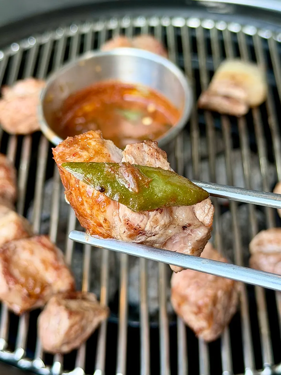 Maeljeot sauce topped with cheongyang chili