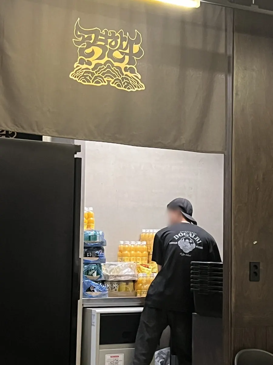 Meal photo enjoying both hanwoo and black pork together