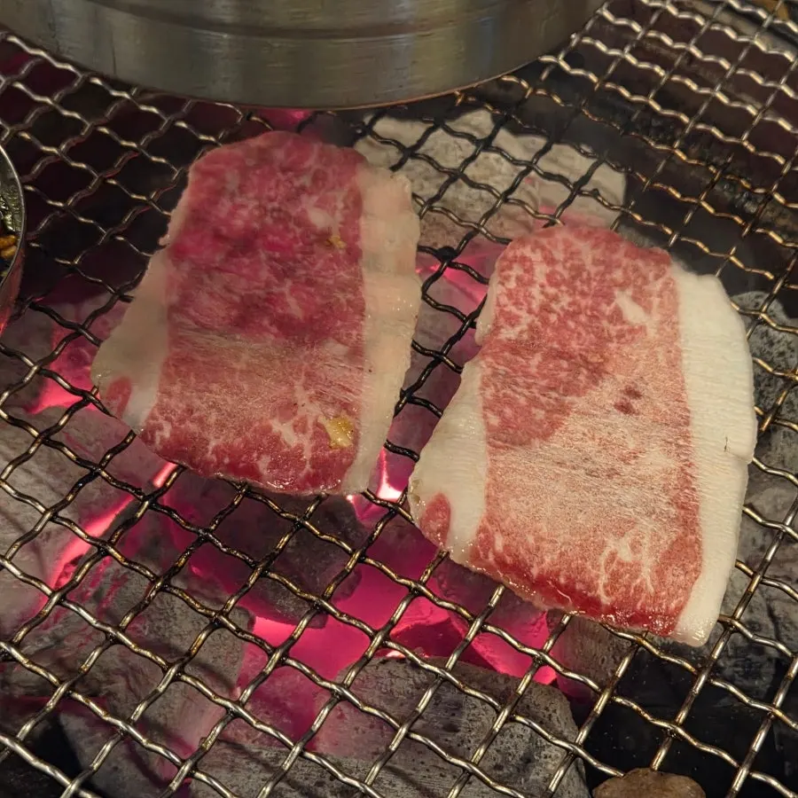 갈비살 차돌박이 마농갈비살 고기 모둠 접시