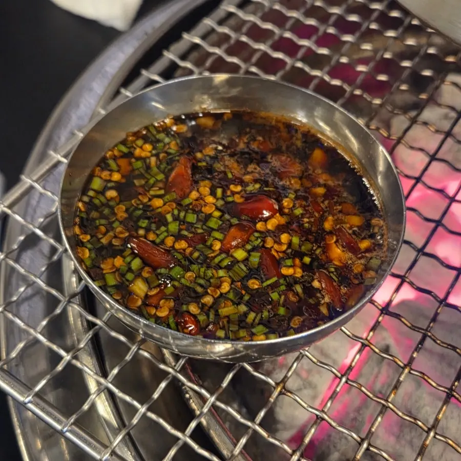 와사비와 소금에 찍은 갈비살