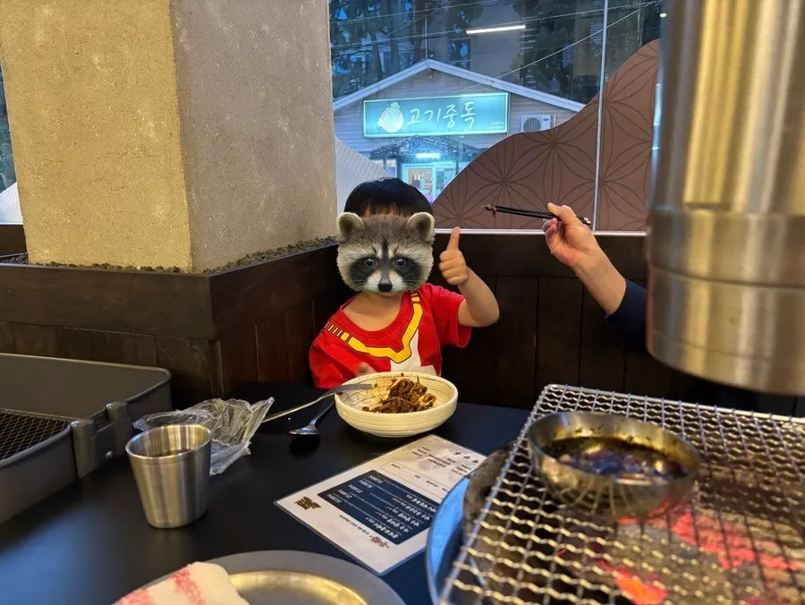 육즙이 도는 구운 차돌박이
