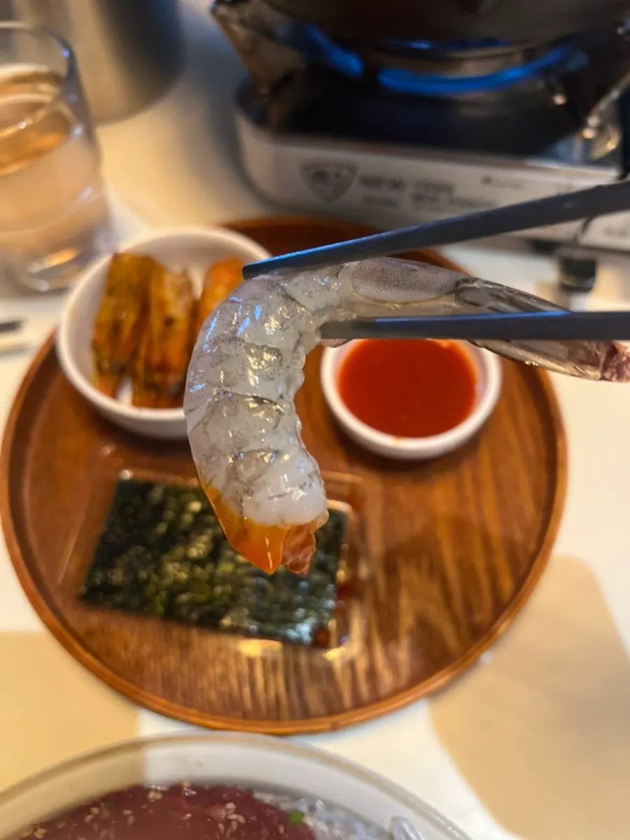 Jumo's spicy roe jjampong bubbling away