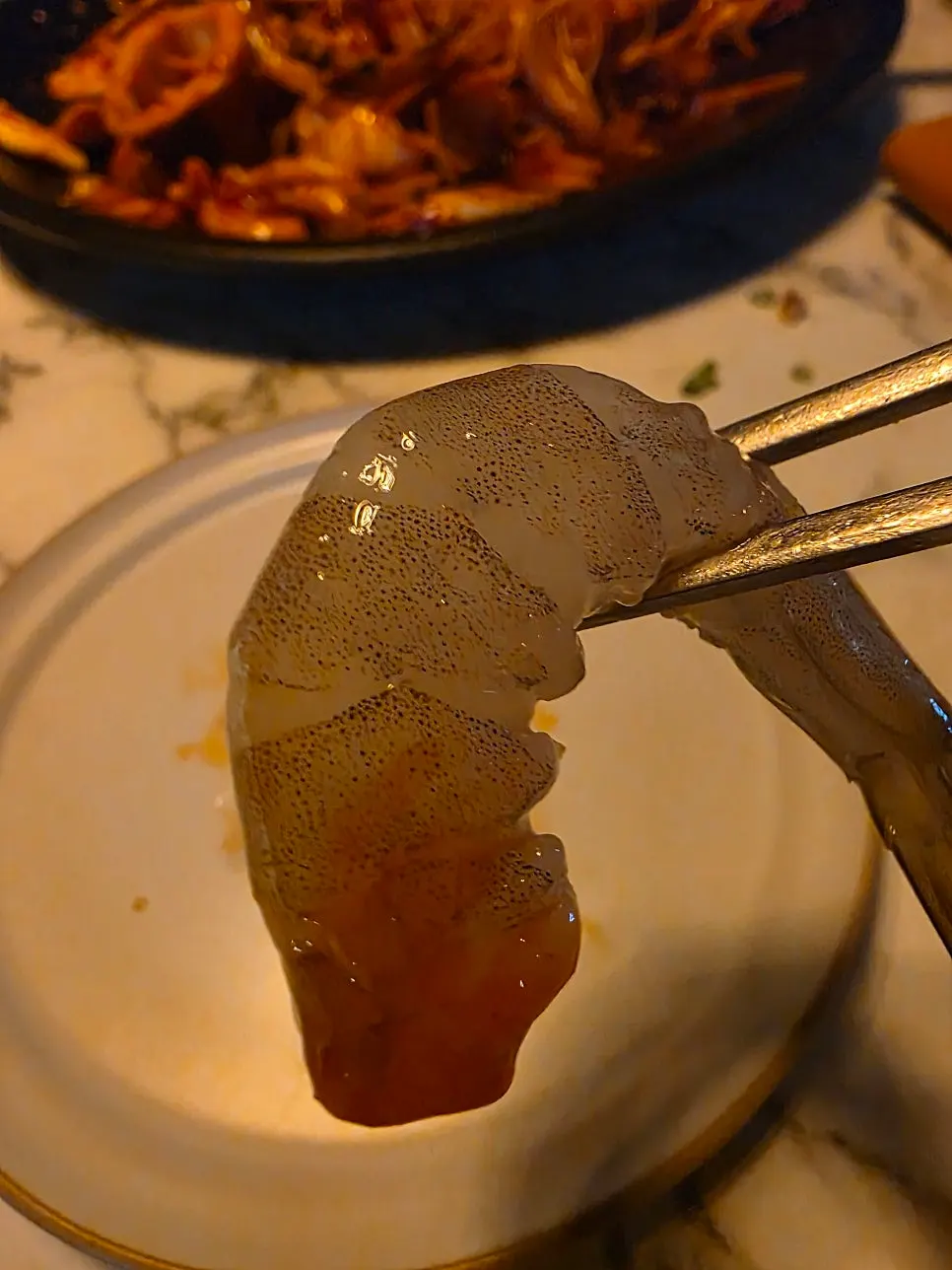 Fresh shrimp dipped in vinegar-chili sauce