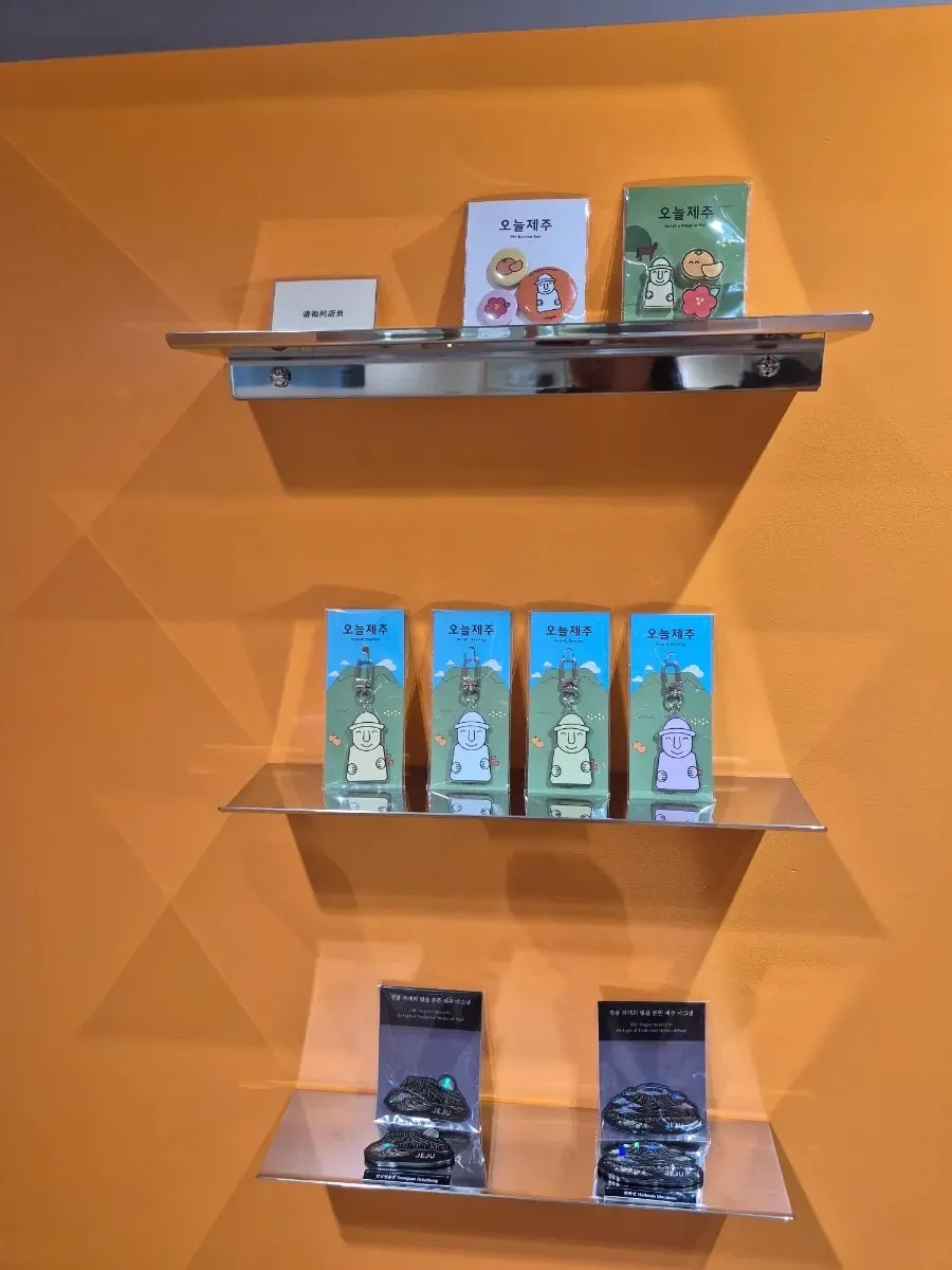 Dessert display corner inside Today Jeju