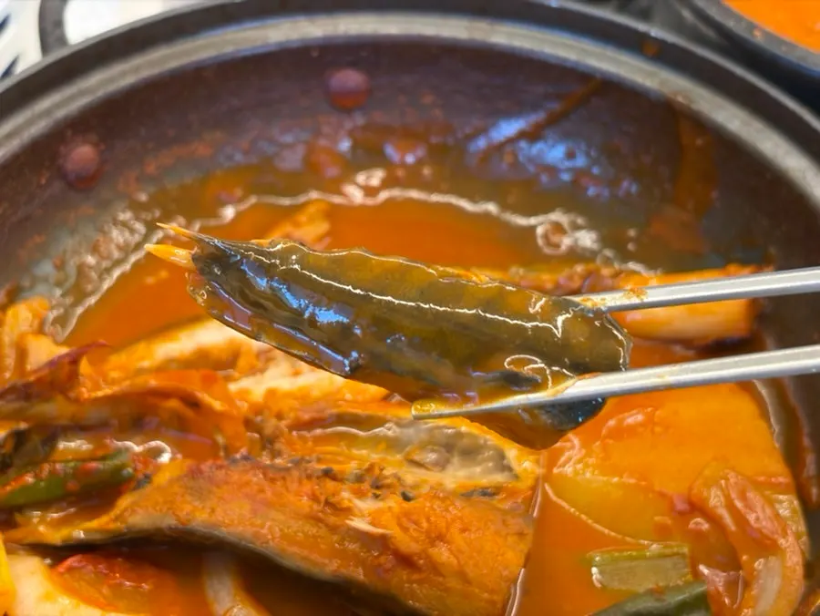 Plump flesh of braised mackerel