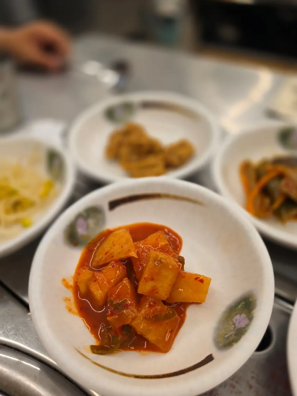 Plate of seasoned seaweed side dish