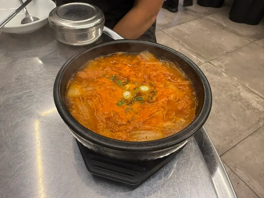 간장 와사비 소스와 참깨소스