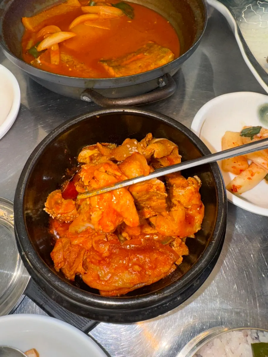 Jeju Yongdam Mom’s Set Meal with grilled cutlassfish and spicy stir-fried pork