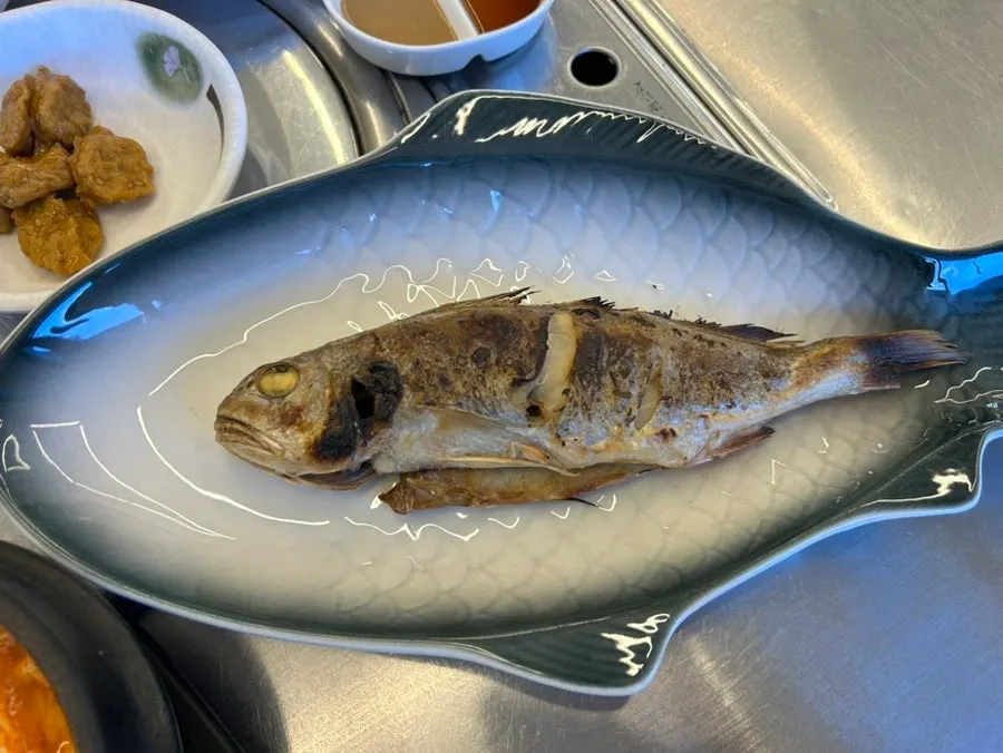 혼밥정식 메인 고등어구이