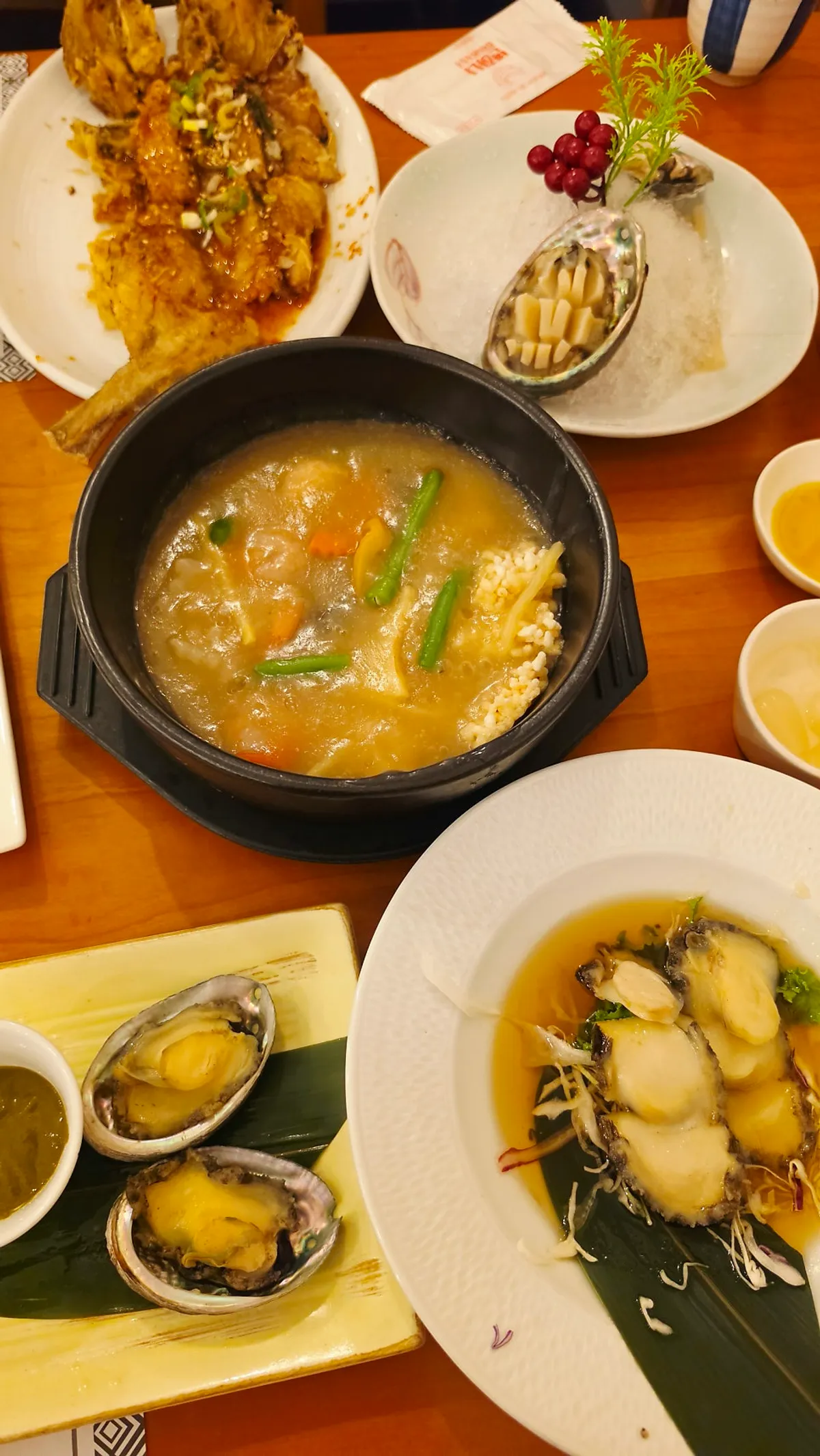 Generous hanjeongsik table spread at Jeonbokchon