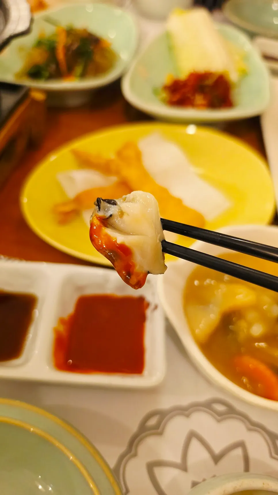 A mildly seasoned dish at Jeonbokchon