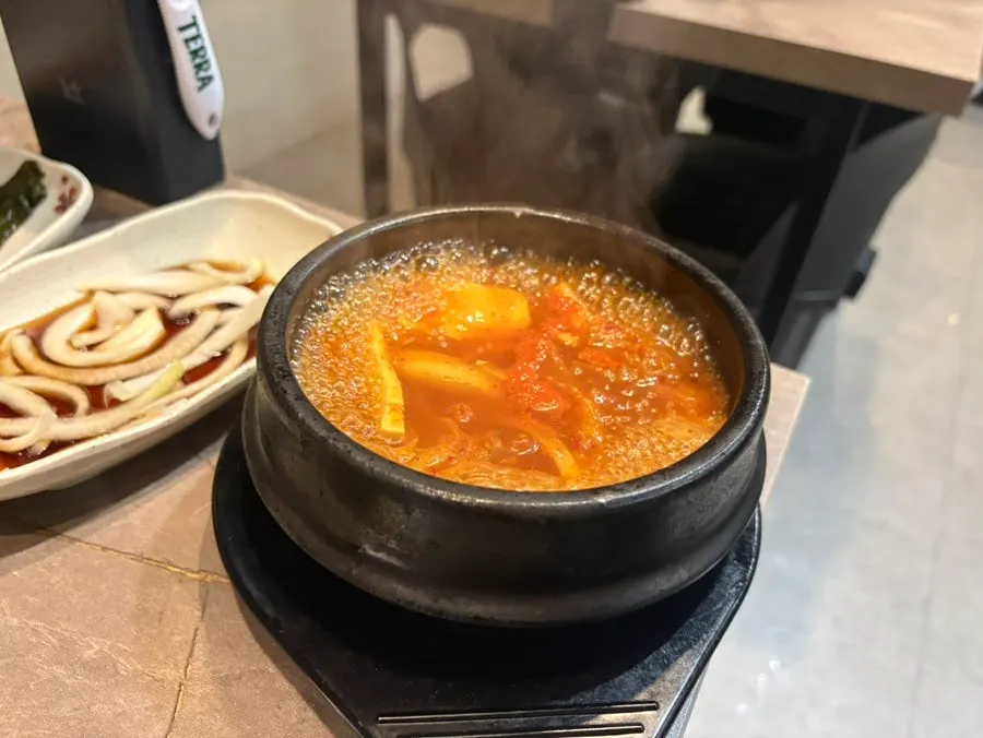 삼겹살 곁들임 밑반찬 사진
