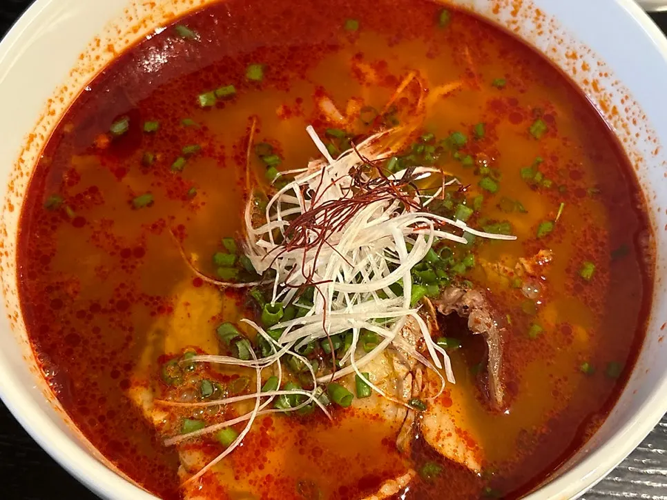 탄백 육개장 칼국수 사진