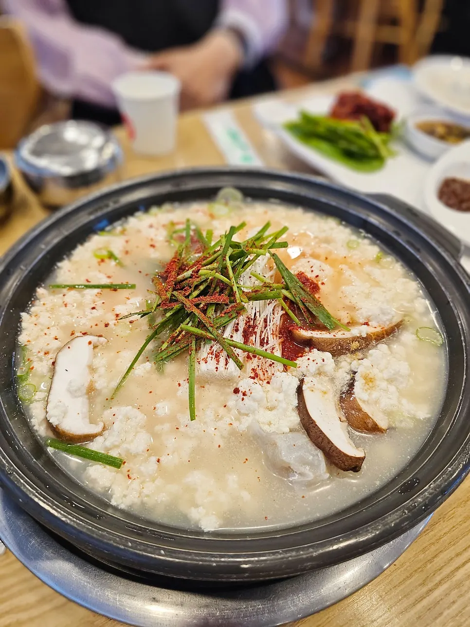 초당 명품밥상의 반찬 구성