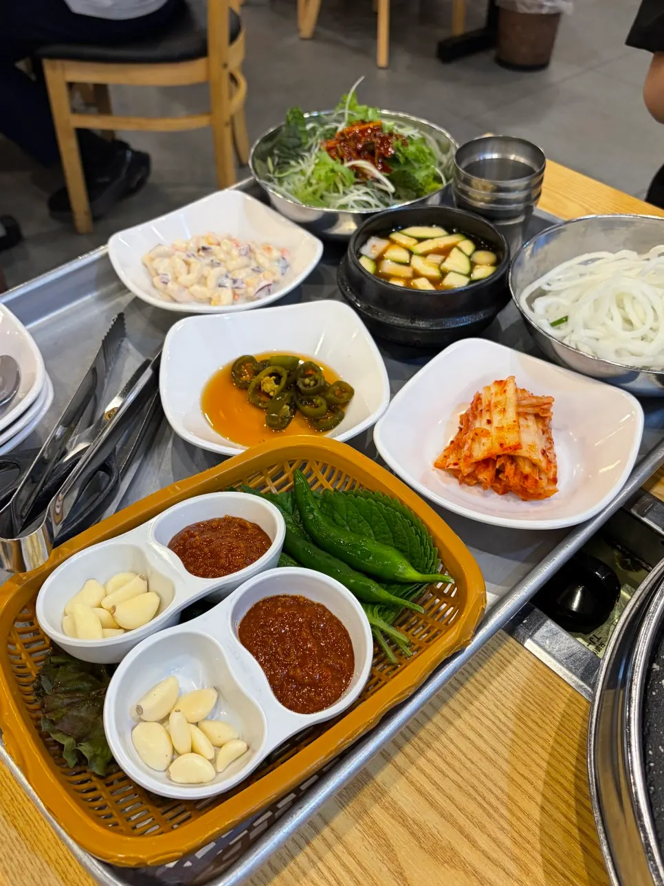 Menu board at Ilbeonji Jeongyuk Sikdang Janghanpyeong Branch