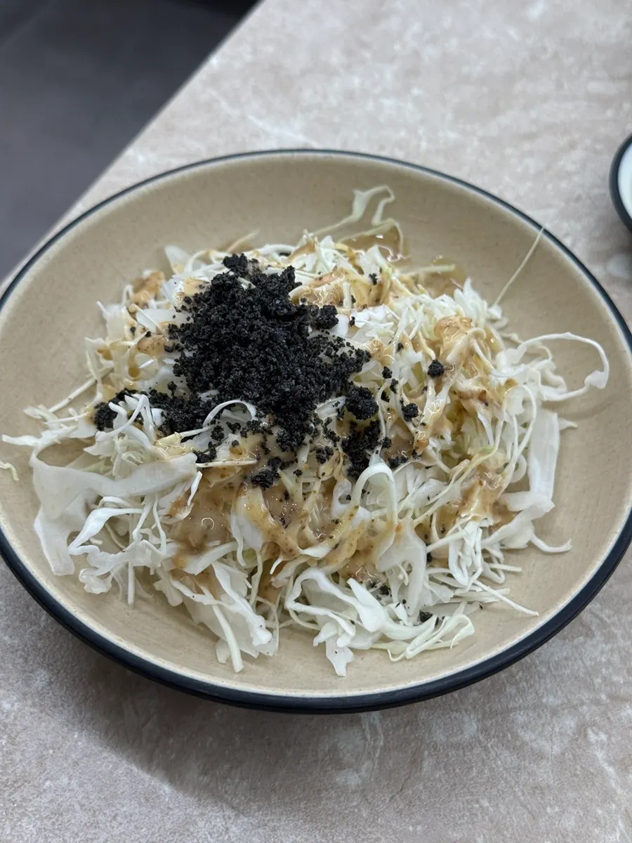 Basic side dishes served with jjukkumi