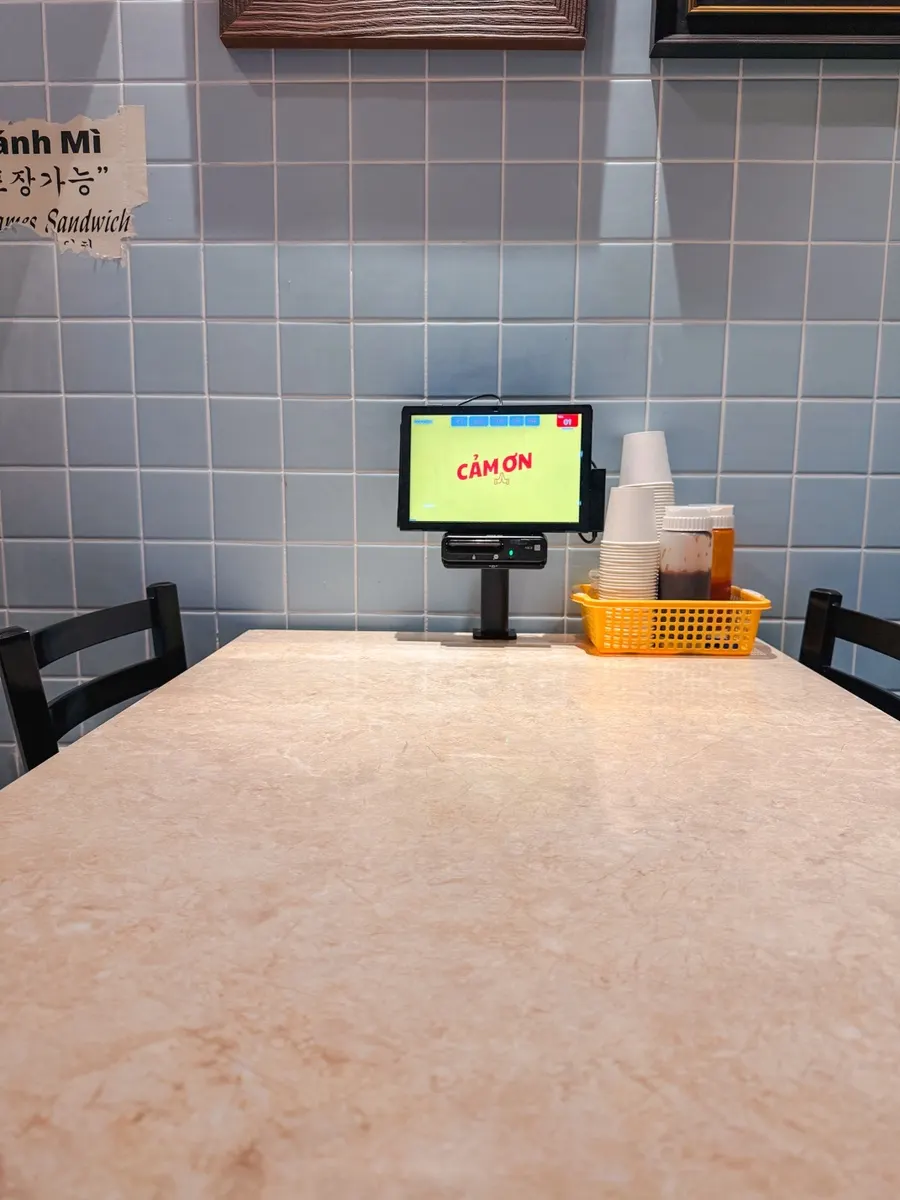 Kkamon reservation and group dining information