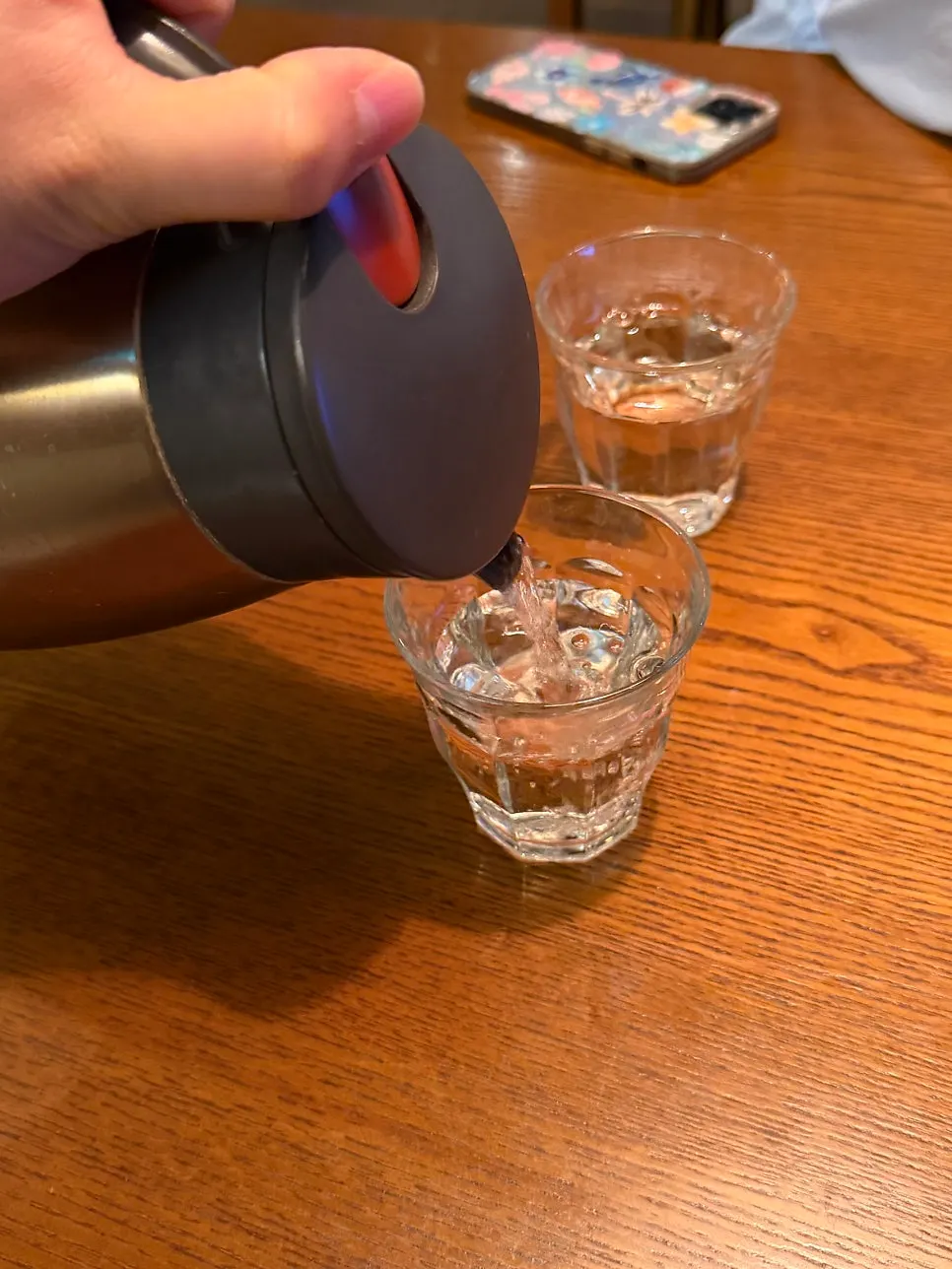 Self-serve water bottle and cups