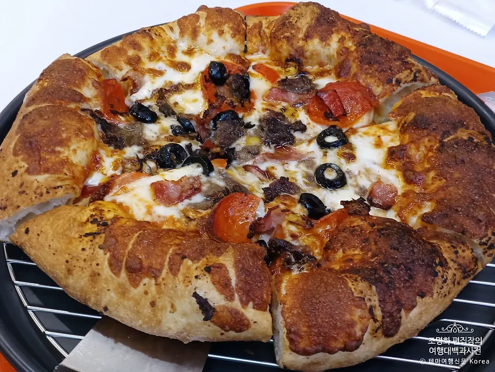Freshly baked 10-inch combination pizza