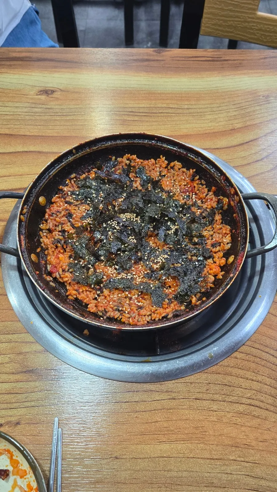 살얼음 육수에 담긴 묵채