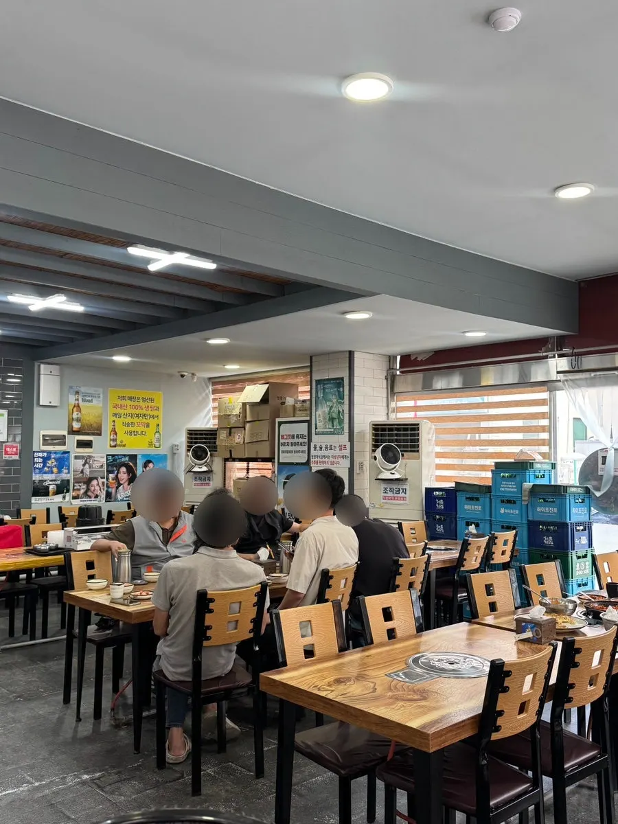 Interior seating suitable for group gatherings