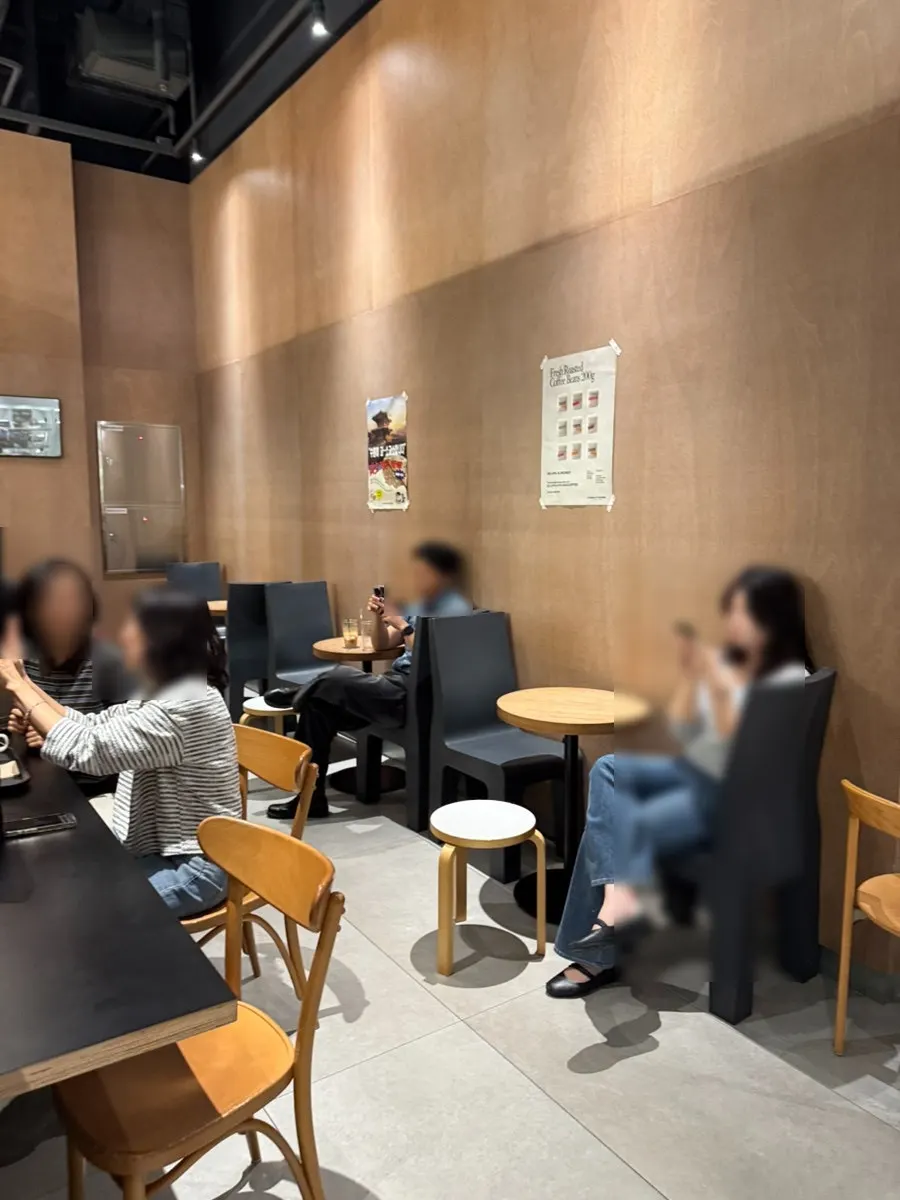 스타필드수원 카페 외부 전경