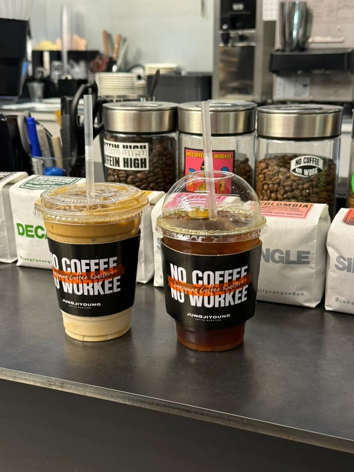 Representative photo of Jeong Jiyeong Coffee Roasters Starfield Suwon Branch