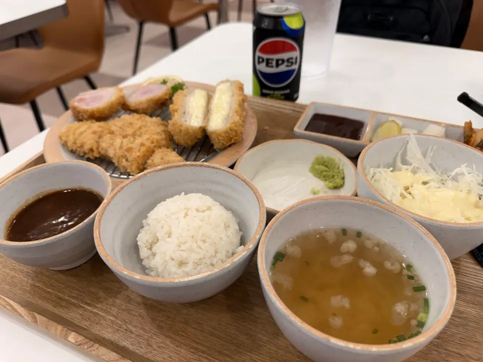 정성카츠 춘천효자점 정성모듬카츠정식 한 상