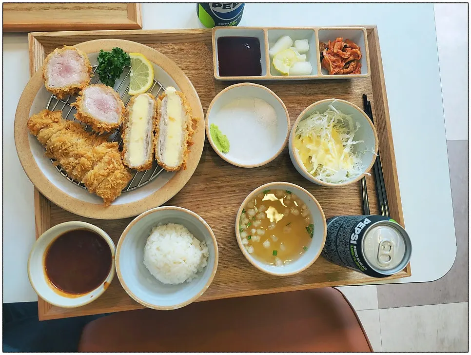 정성카츠 춘천효자점 카츠 정식 구성