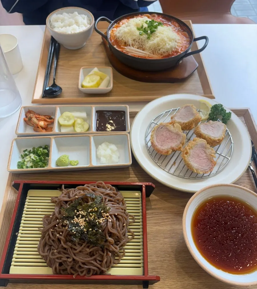 Table with the kimchi cheese nabe and hire katsu set placed together