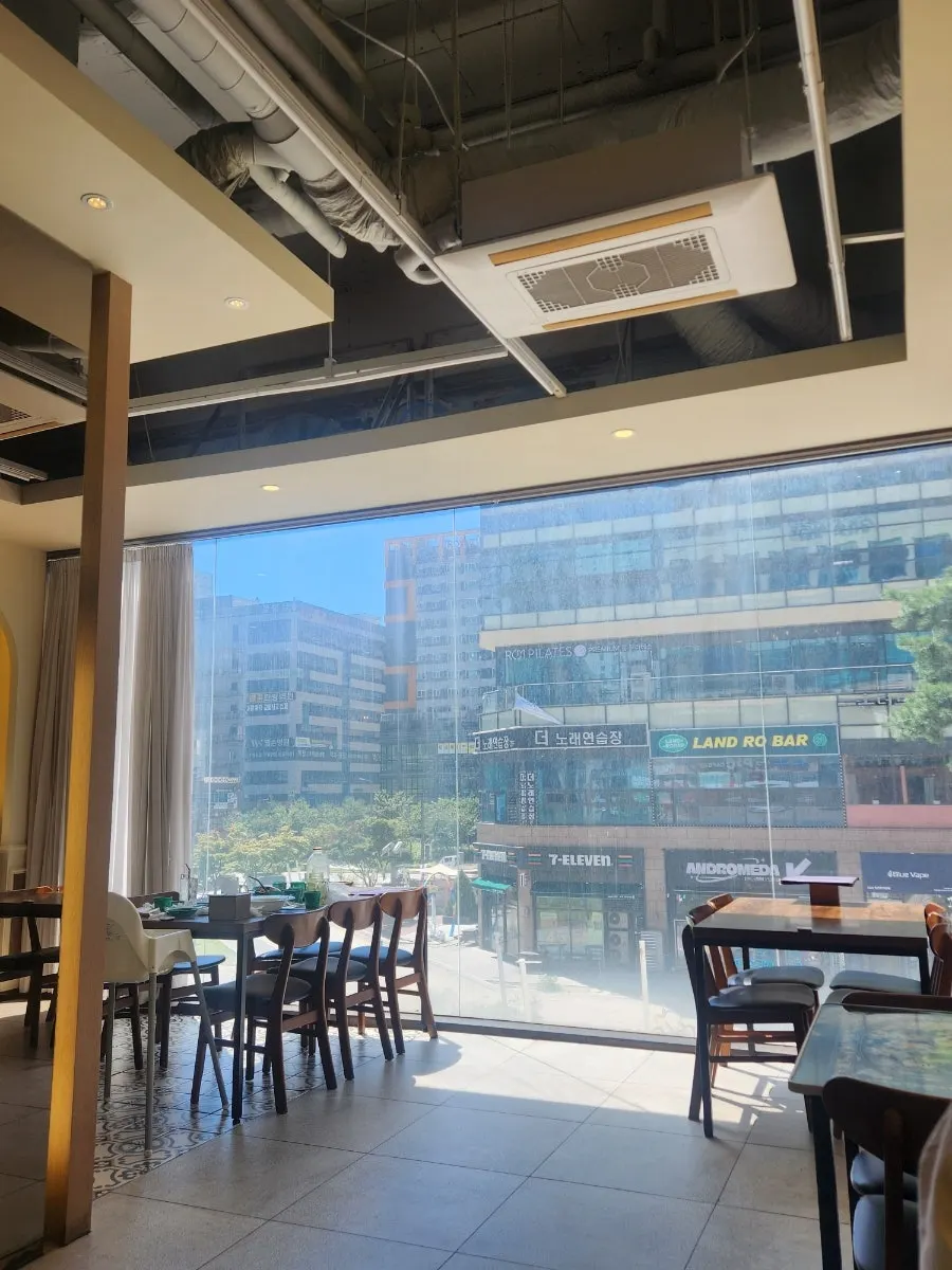 Cover photo from a visit to Jeongssi Hambak Baegot Branch