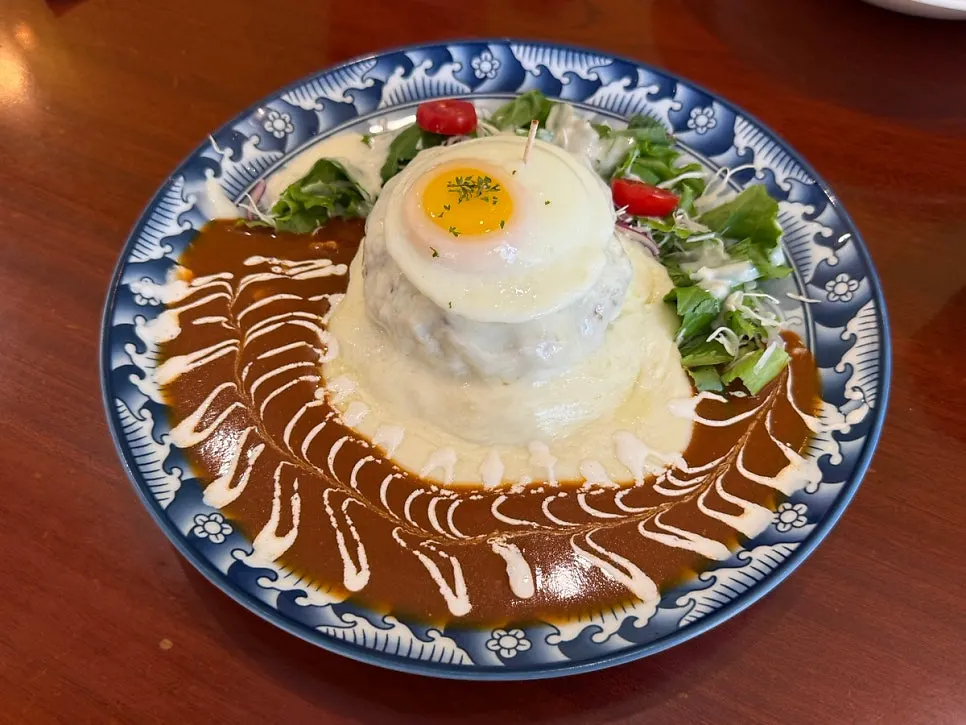 모짜렐라치즈가 듬뿍 올라간 모짜치즈함박