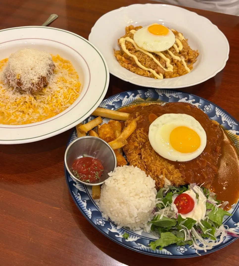 Free tteokbokki served before the meal