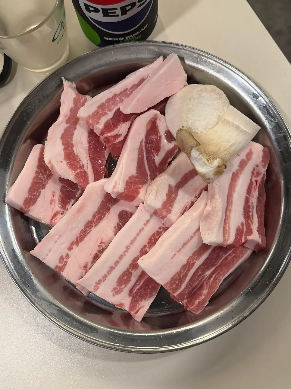 170g of palndo samgyeopsal for two with mushrooms