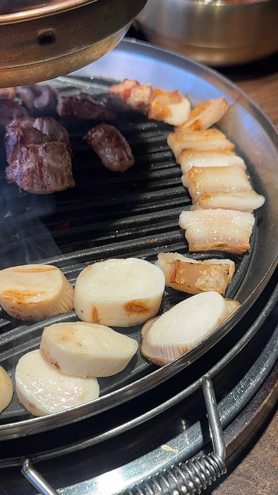 A piece of meat eaten with side dishes