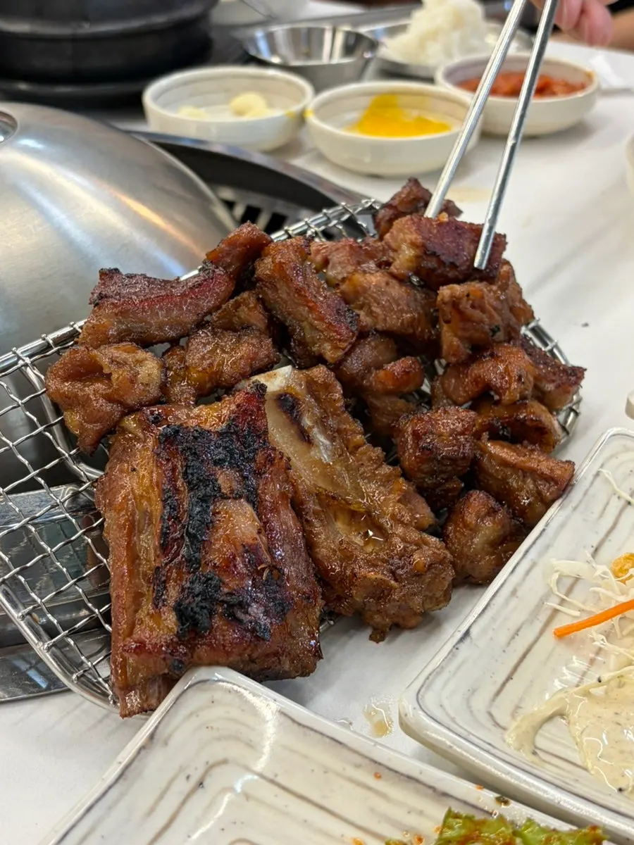 추가 주문한 정원돼지갈비