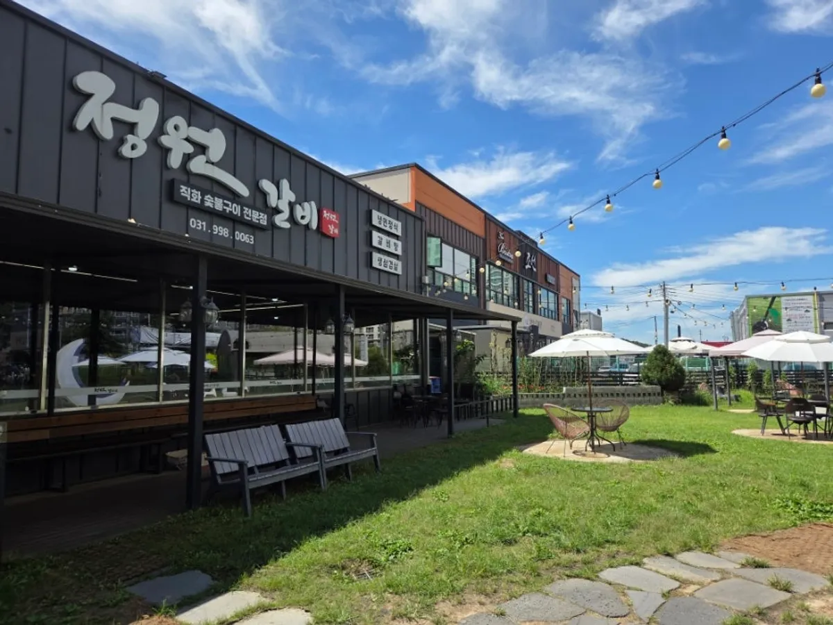 Exterior and outdoor space of Jeongwon Galbi Gimpo Main Branch
