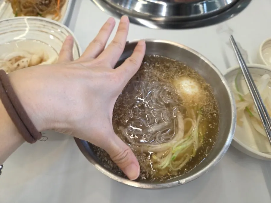 A small bowl of dessert-size naengmyeon
