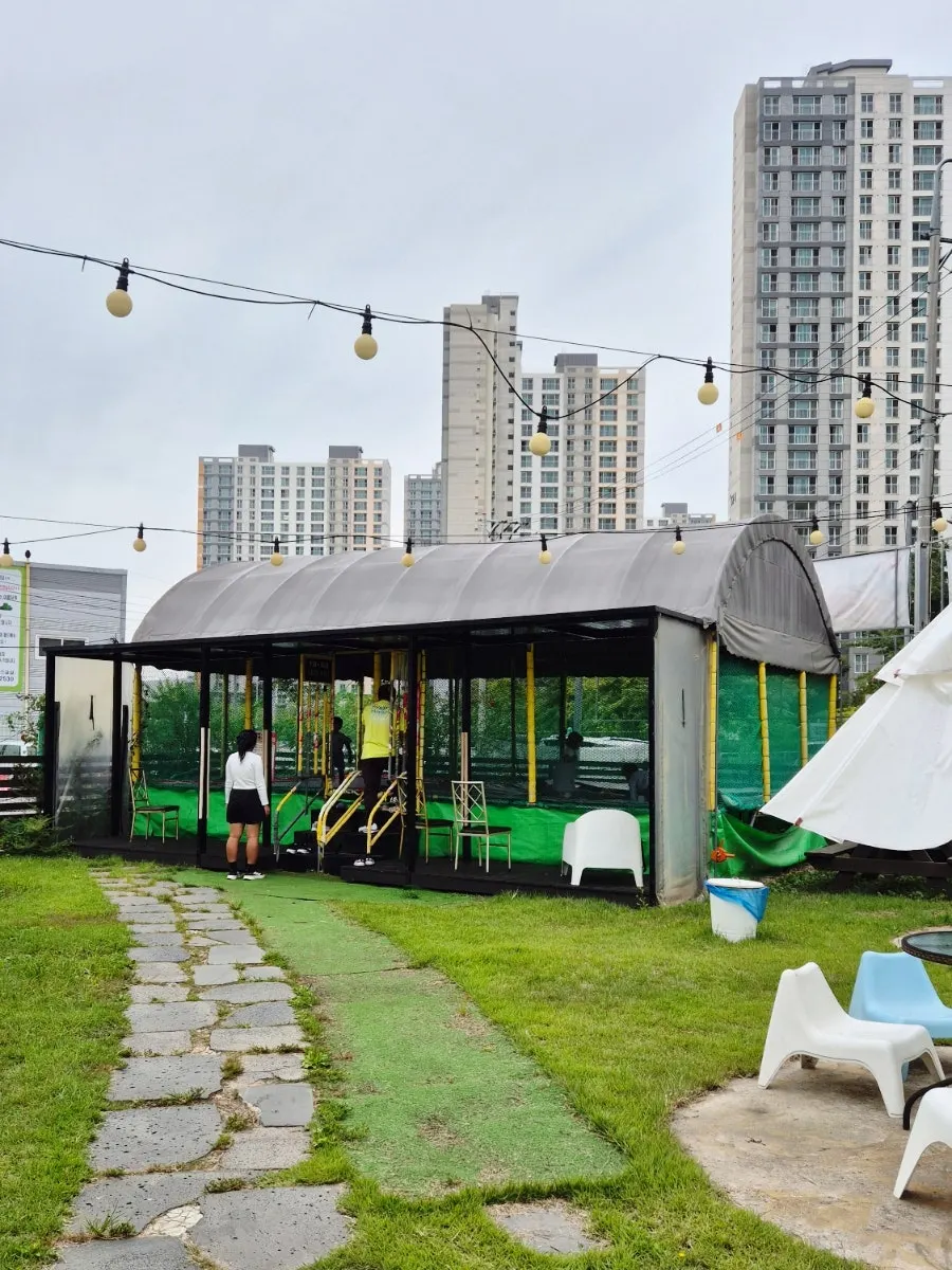 Trampoline play area outside Jeongwon Galbi