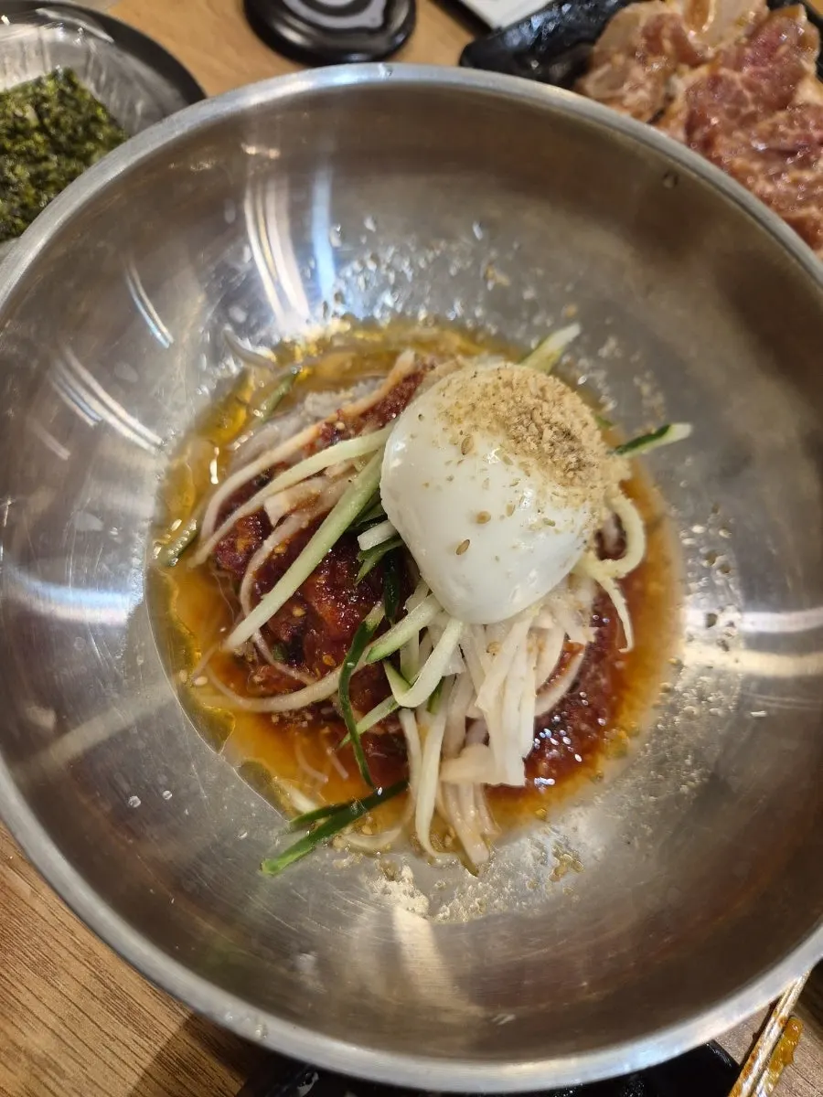 정원갈비 비빔냉면 한 그릇