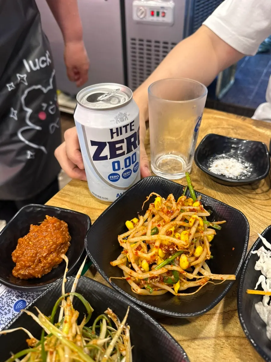 The delicious bean sprout side dish