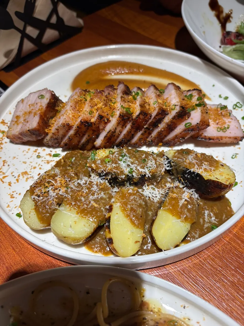 아담 포크벨리 스테이크